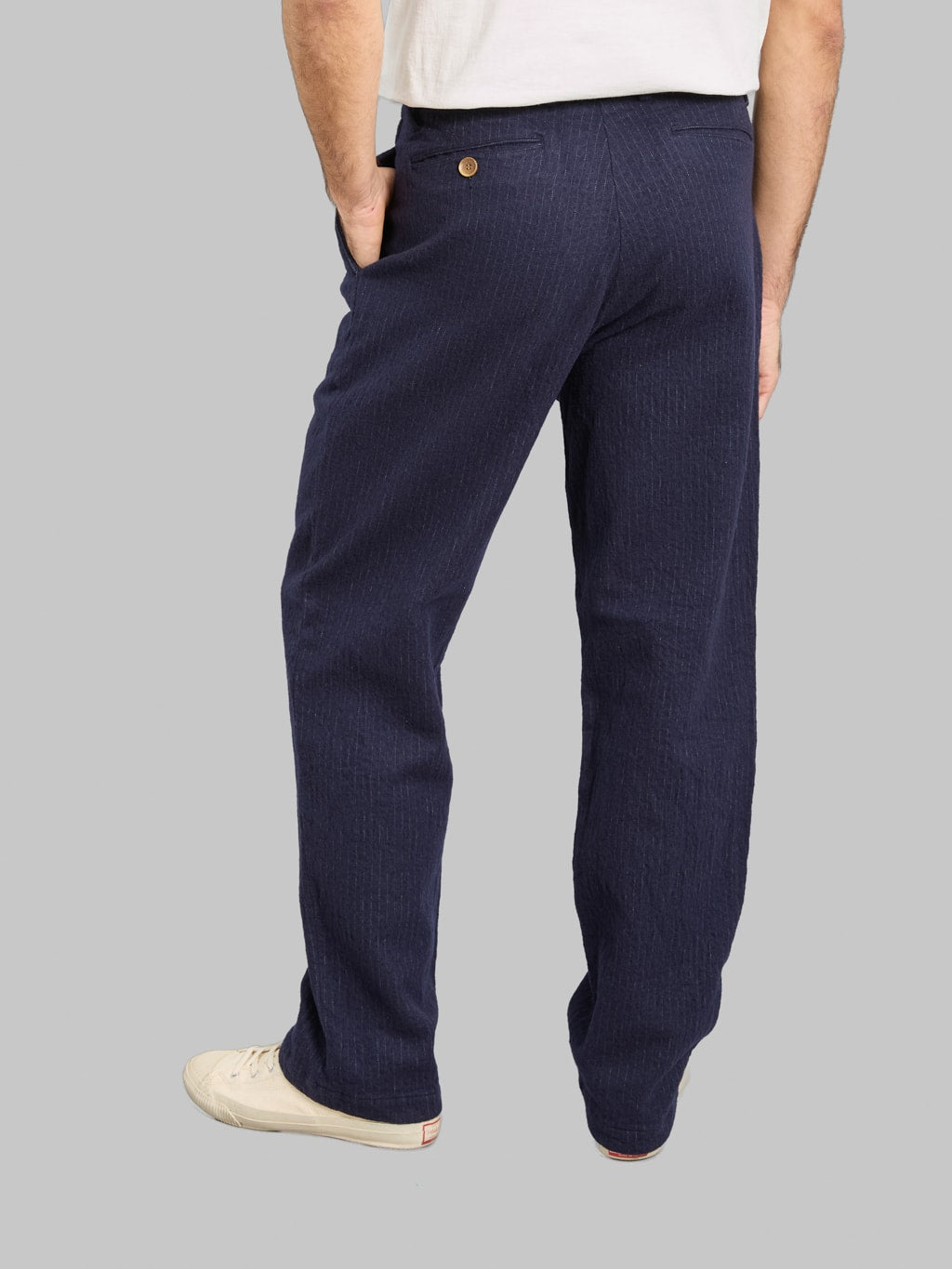 Seuvas C/W Tapered 2-Tuck Trousers Navy