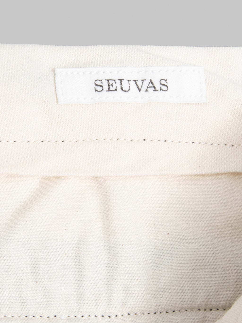 Seuvas C/W Tapered 2-Tuck Trousers Navy