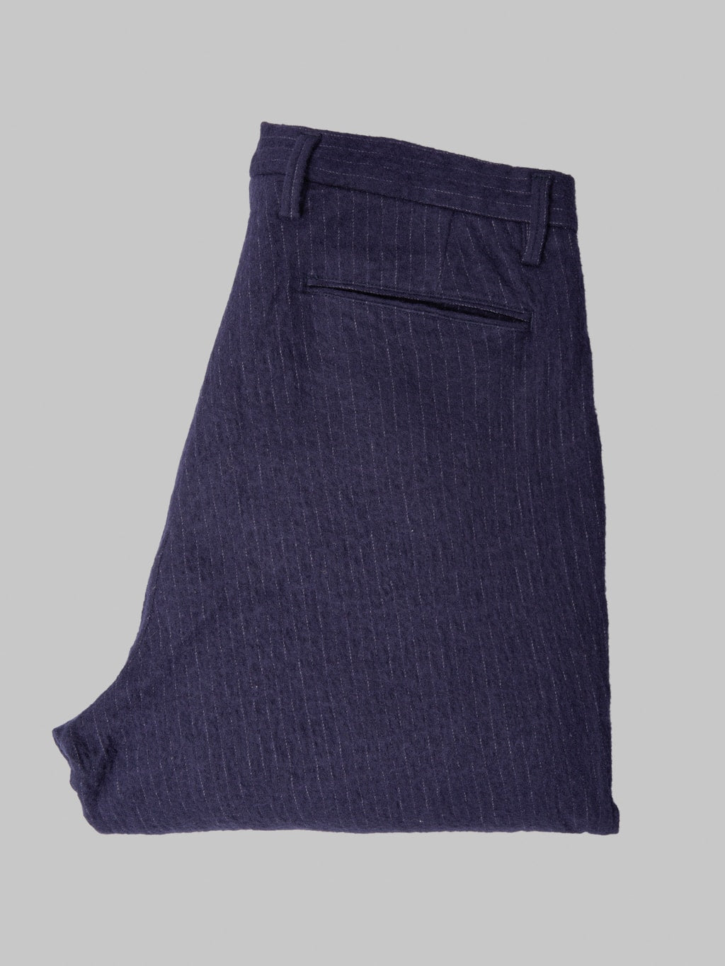 Seuvas Cotton Wool Tapered 2-Tuck Trousers Navy | Made in Japan