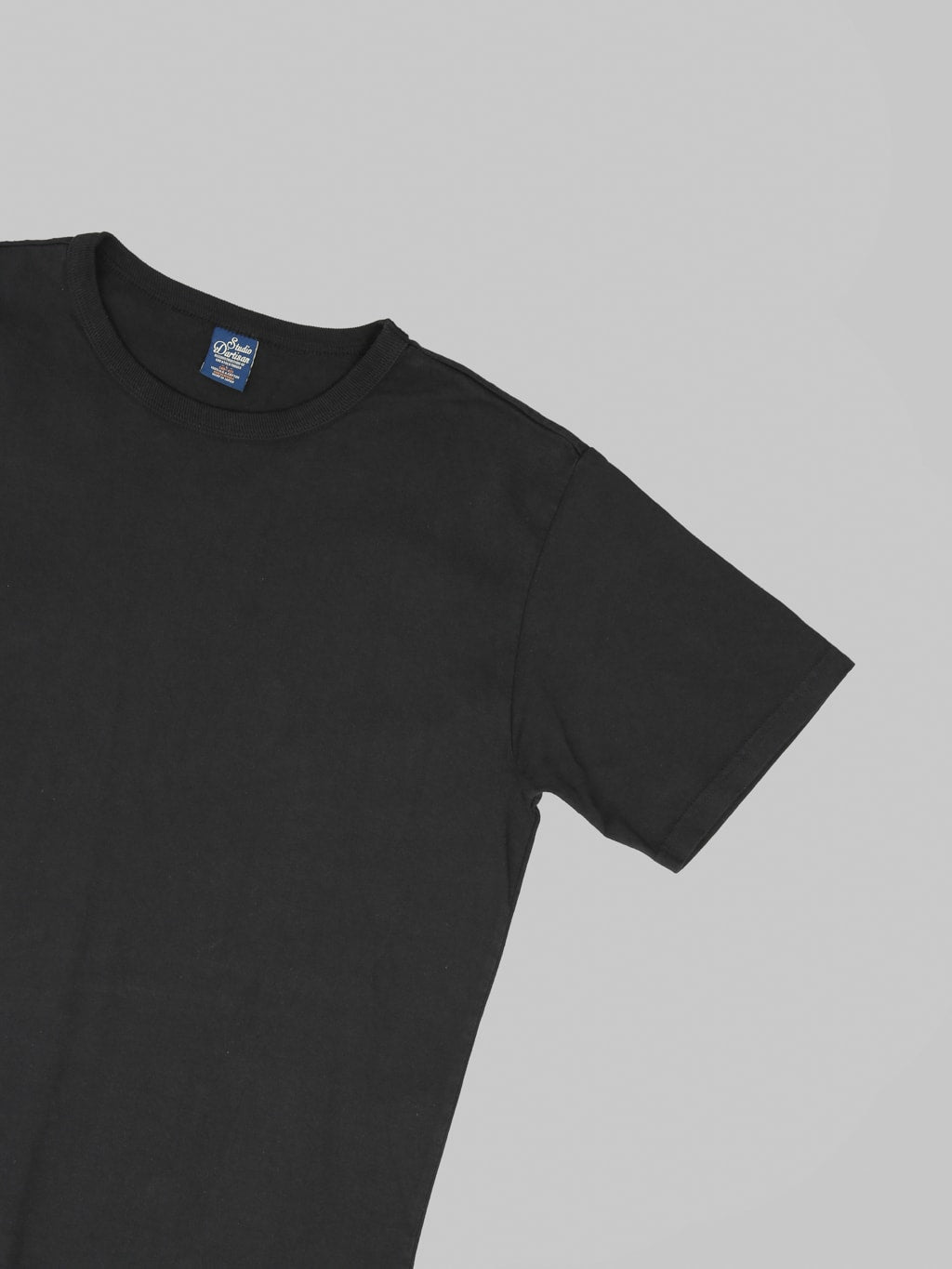 Studio DArtisan 9912 USA Cotton TShirt Black sleeve