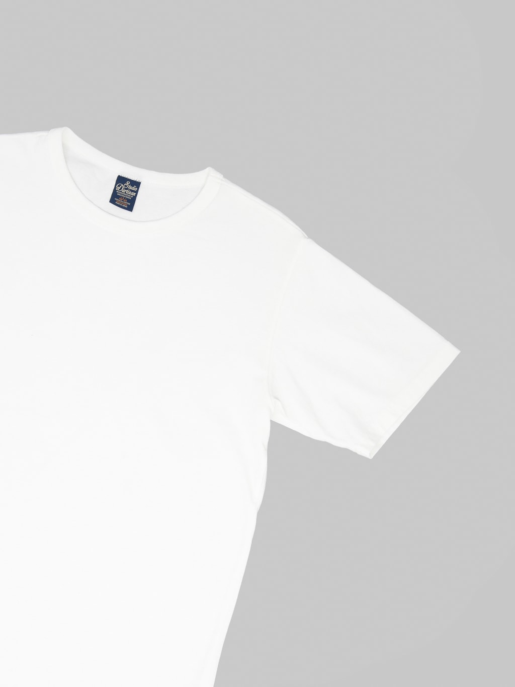 Studio DArtisan 9912 USA Cotton TShirt White sleeve