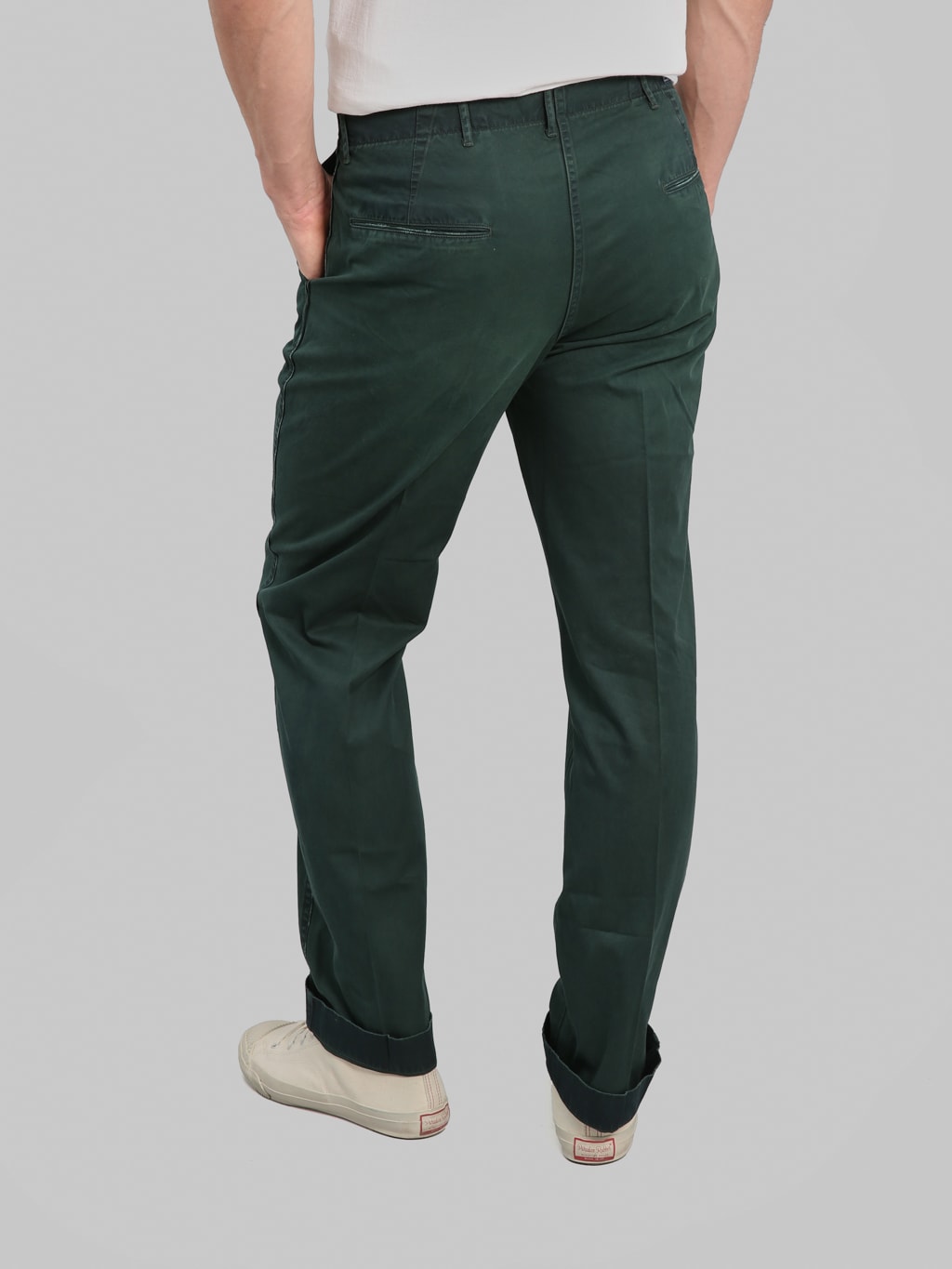 Studio DArtisan 1923 Supima Cotton Chino Pants Indigo Green fitting