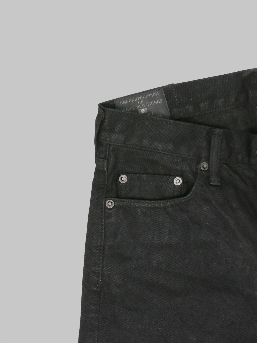 Studio DArtisan D1899 Kyoto Super Black Dyed Relaxed Tapered Jeans coin pouch