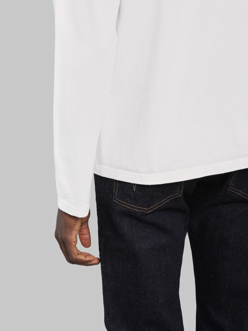 Studio DArtisan 8186 Suvin Gold Long Sleeve TShirt White cuff