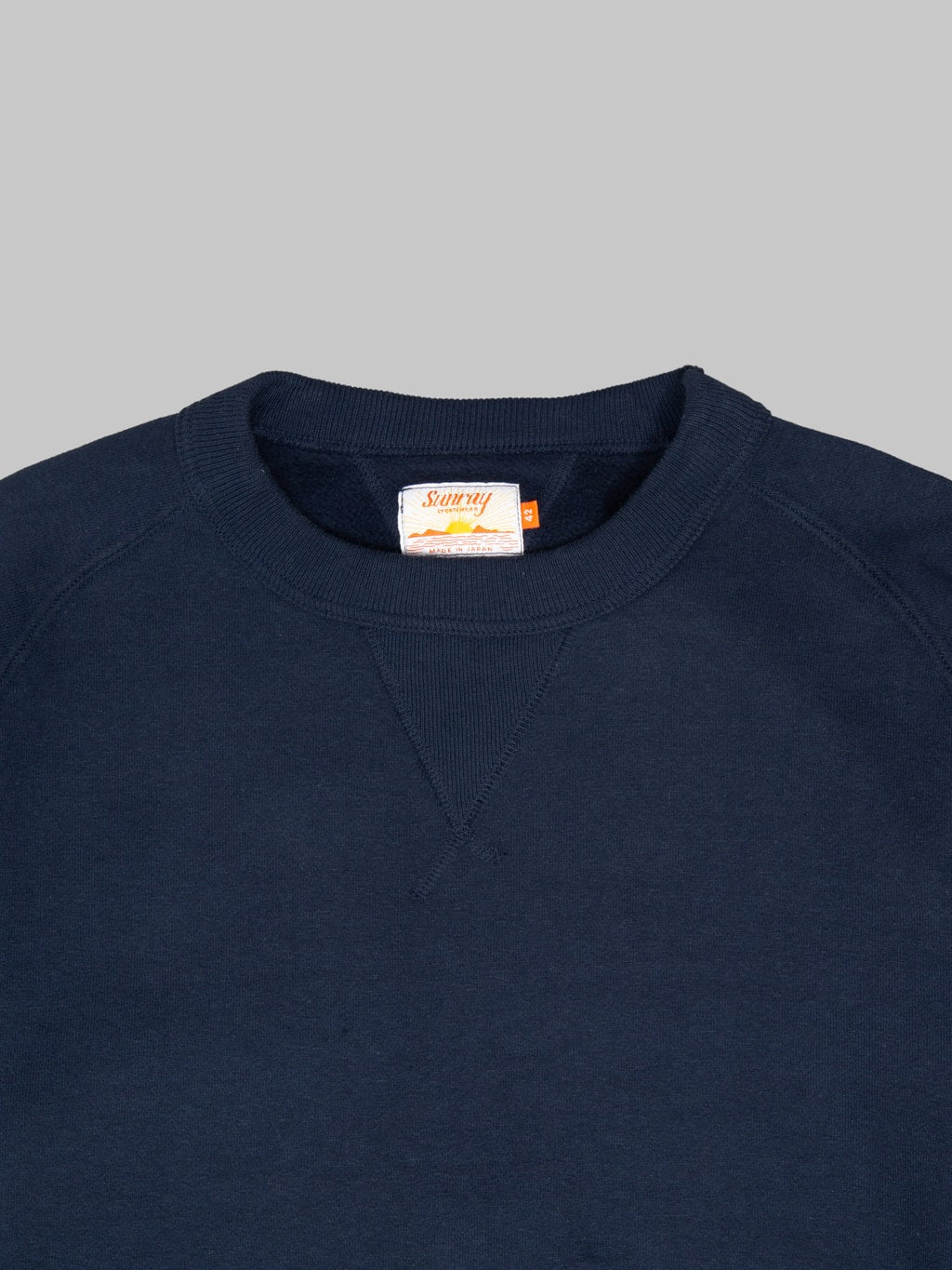 Sunray Sportswear Puamana Crew Neck Raglan Sweatshirt Dark Navy