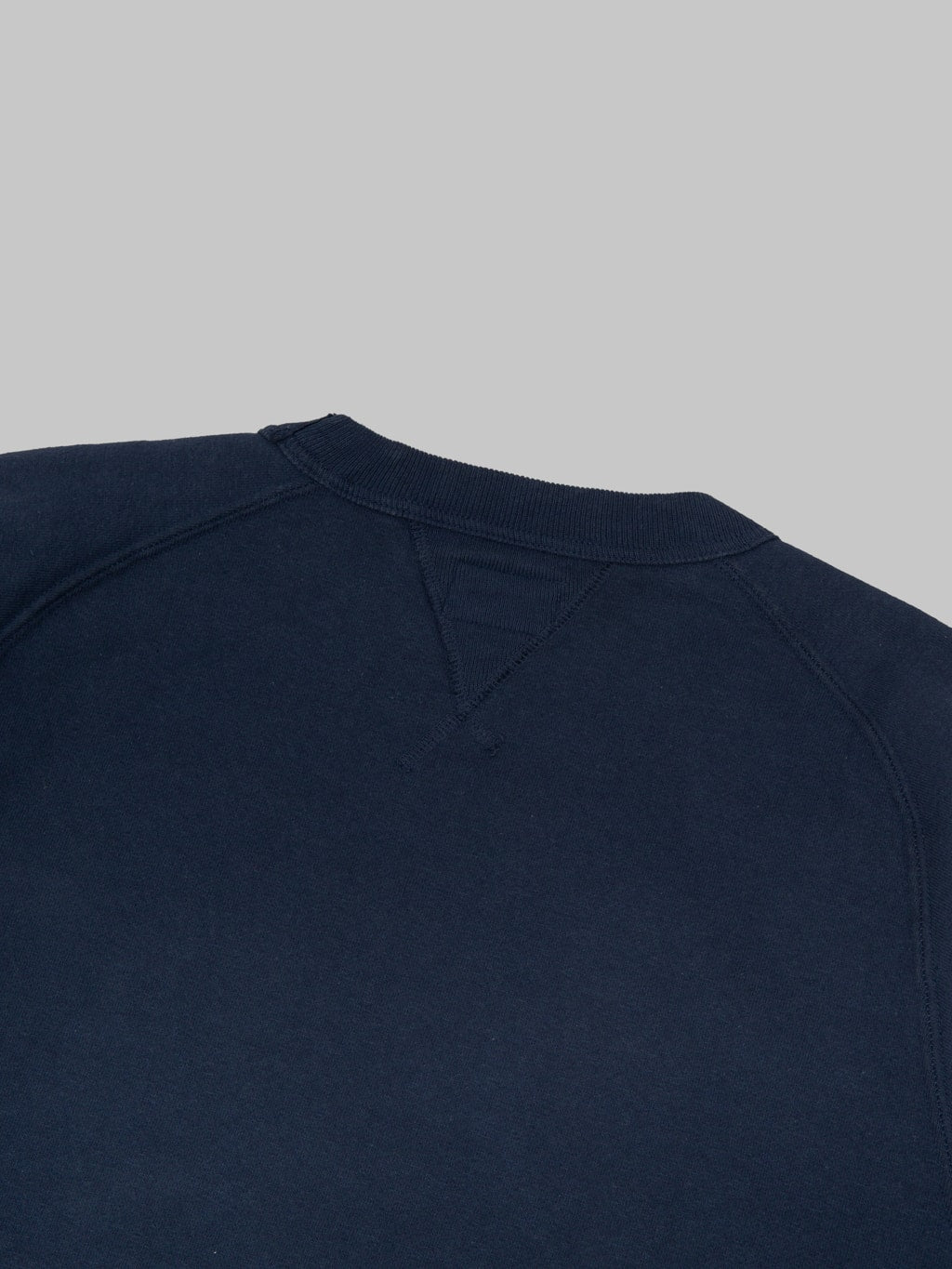 Sunray Sportswear Puamana Crew Neck Raglan Sweatshirt Dark Navy