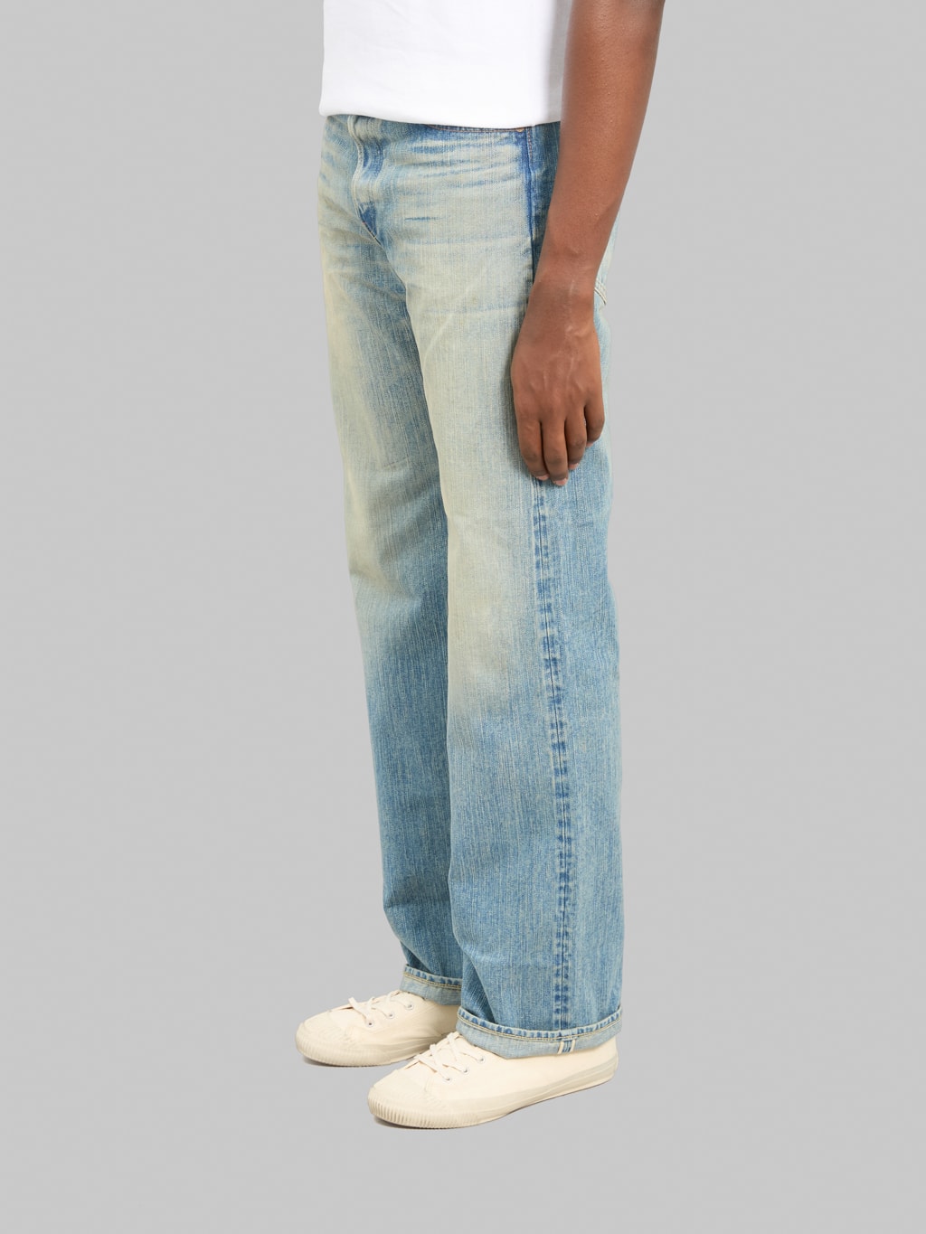 The Flat Head FN-D111C 14.5oz "Real Aging" Light Indigo Wide Straight Jeans