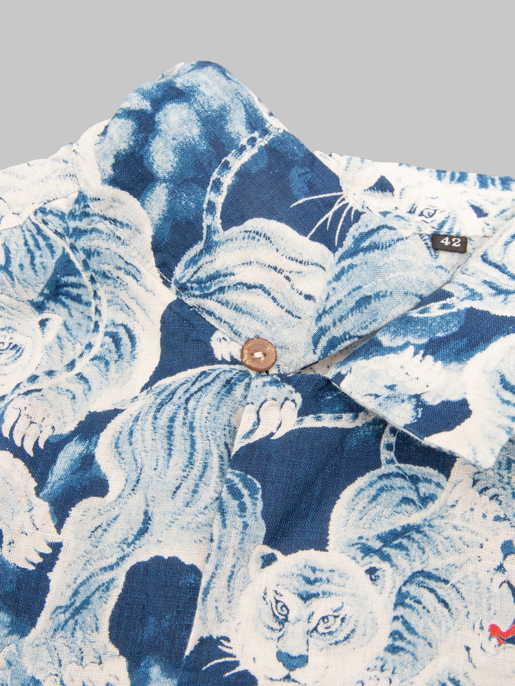 The Flat Head Hyaku Tora Hundred Tigers Linen Shirt Blue pre washed