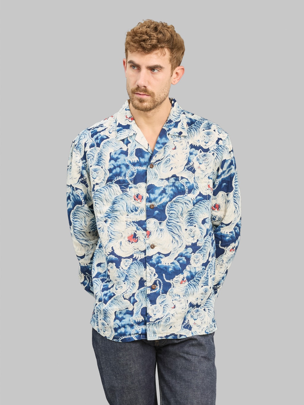 The Flat Head Hyaku Tora Hundred Tigers Linen Shirt Blue styled