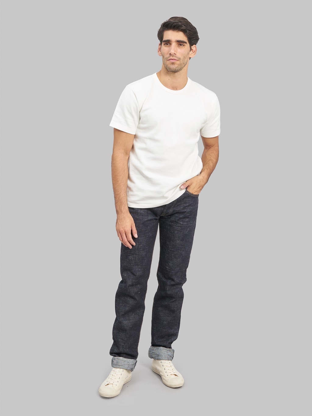 the strike gold 7104 ultra slubby straight tapered jeans style