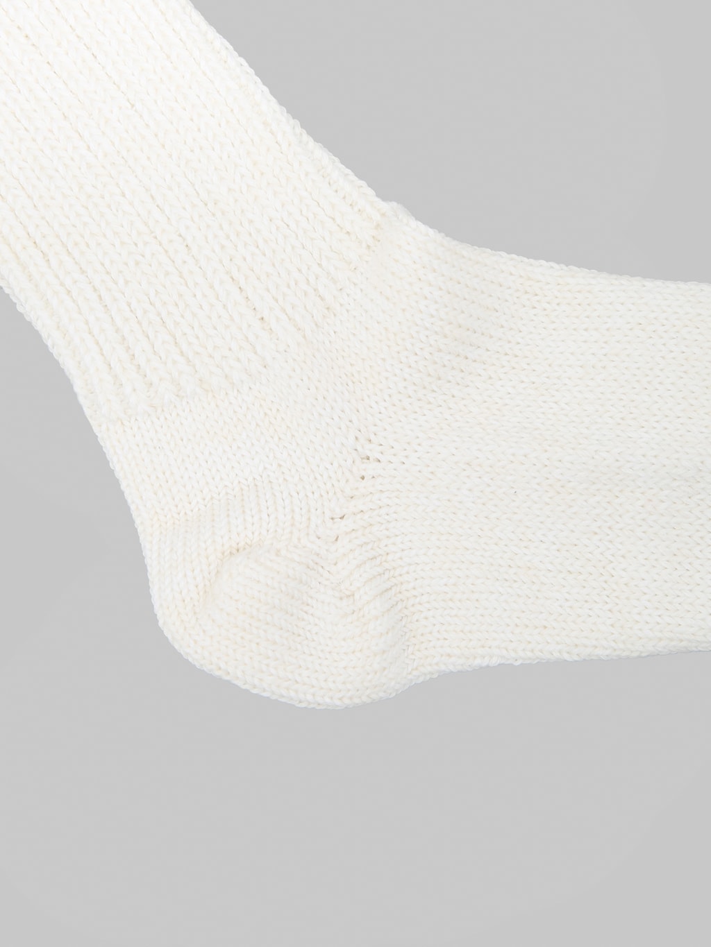 UES Crew Length Socks White heel