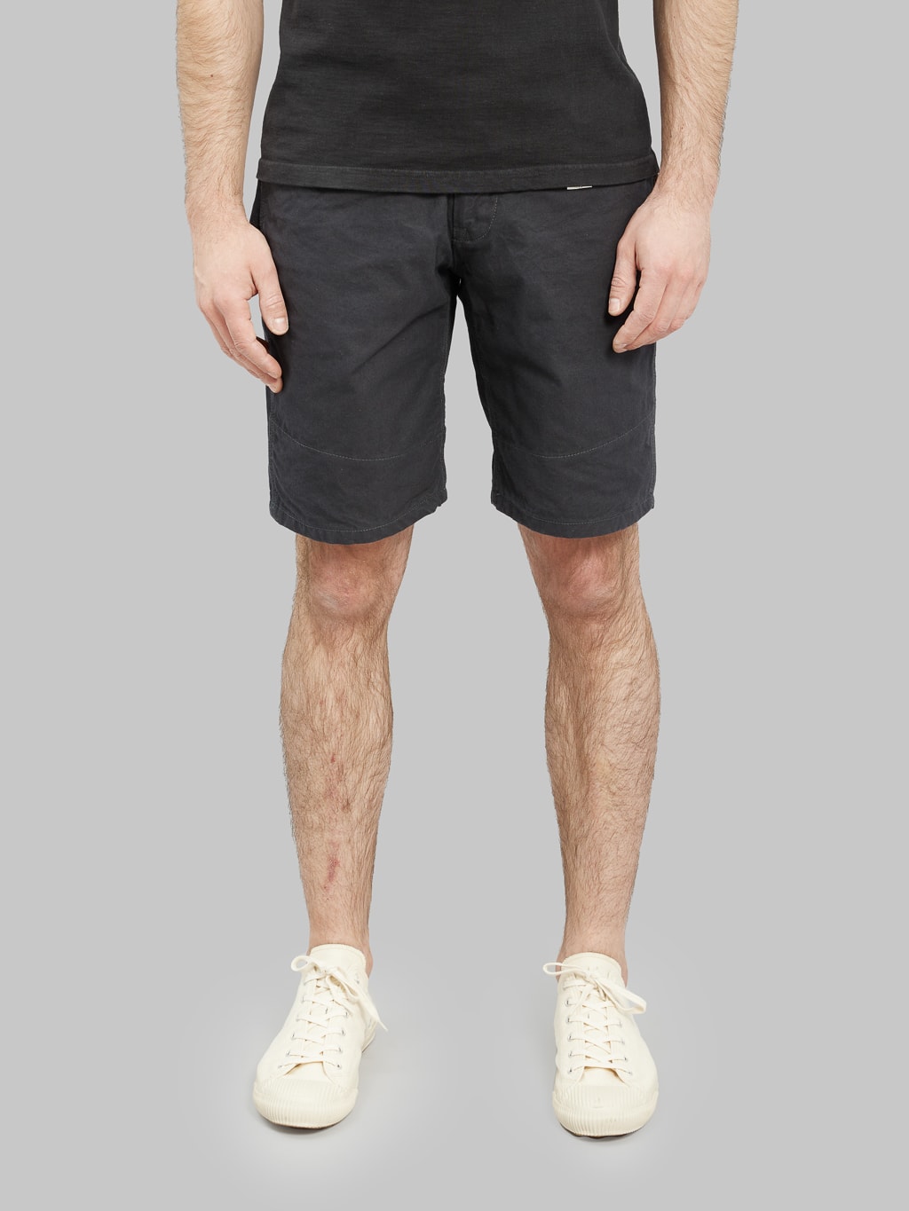 UES Duck Canvas Short Pants Black model front fit