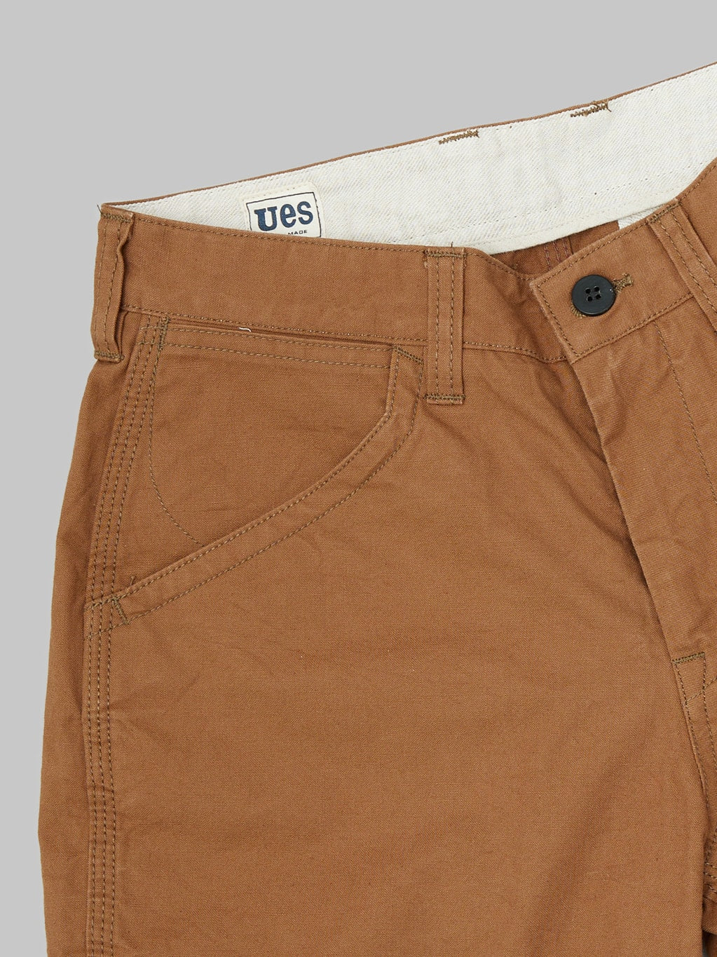 UES Duck Canvas Short Pants Brown pocket details