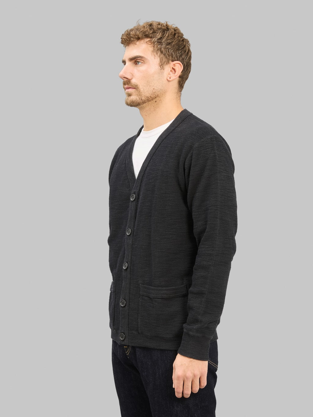 UES Single Rib Cardigan Black side look