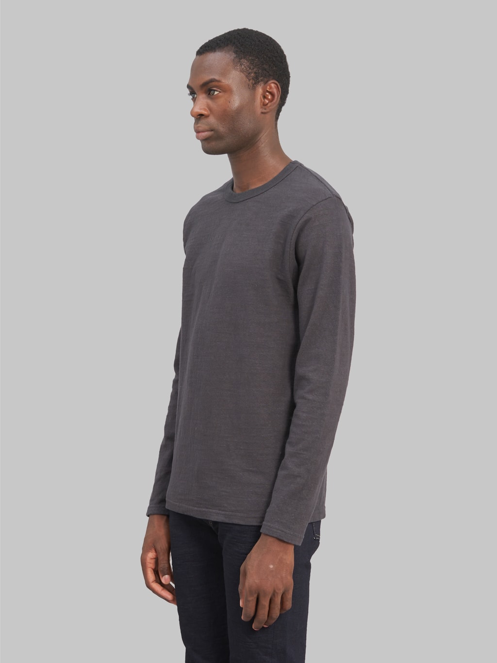 ues slub nep long sleeve tshirt black classic side look