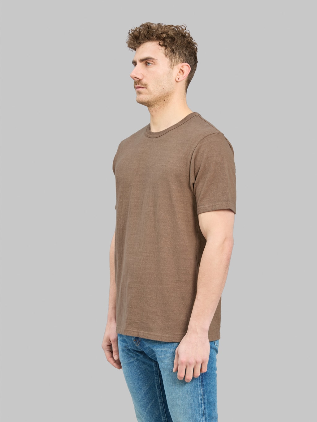 UES No8 Slub Nep Short Sleeve TShirt Coffee side fit