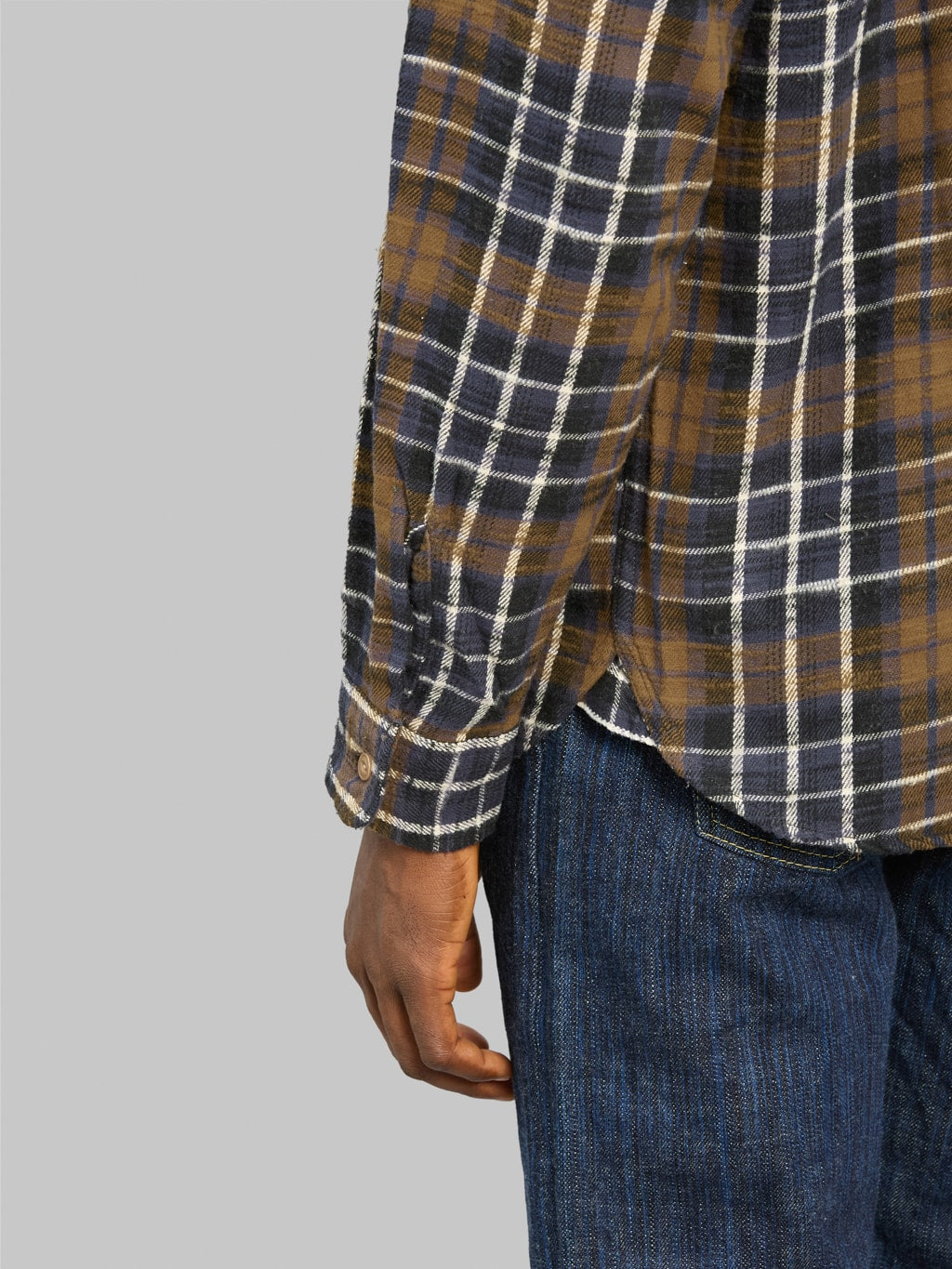 UES Slubby Flannel Shirt Purple cuff