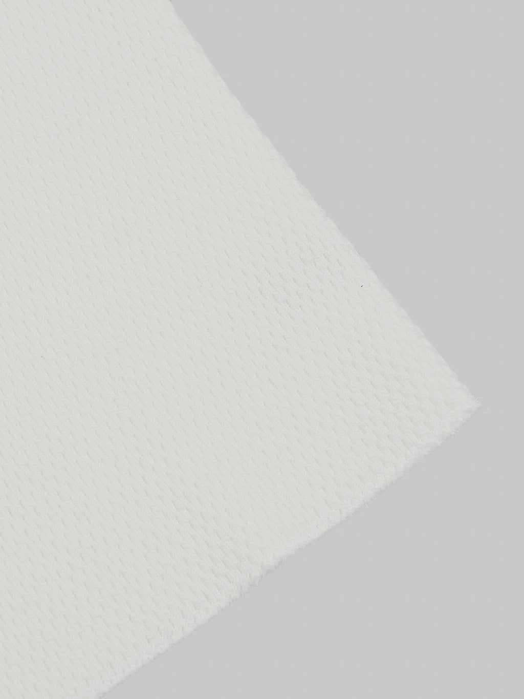 UES Thermal Big Waffle Tshirt white hem finishing