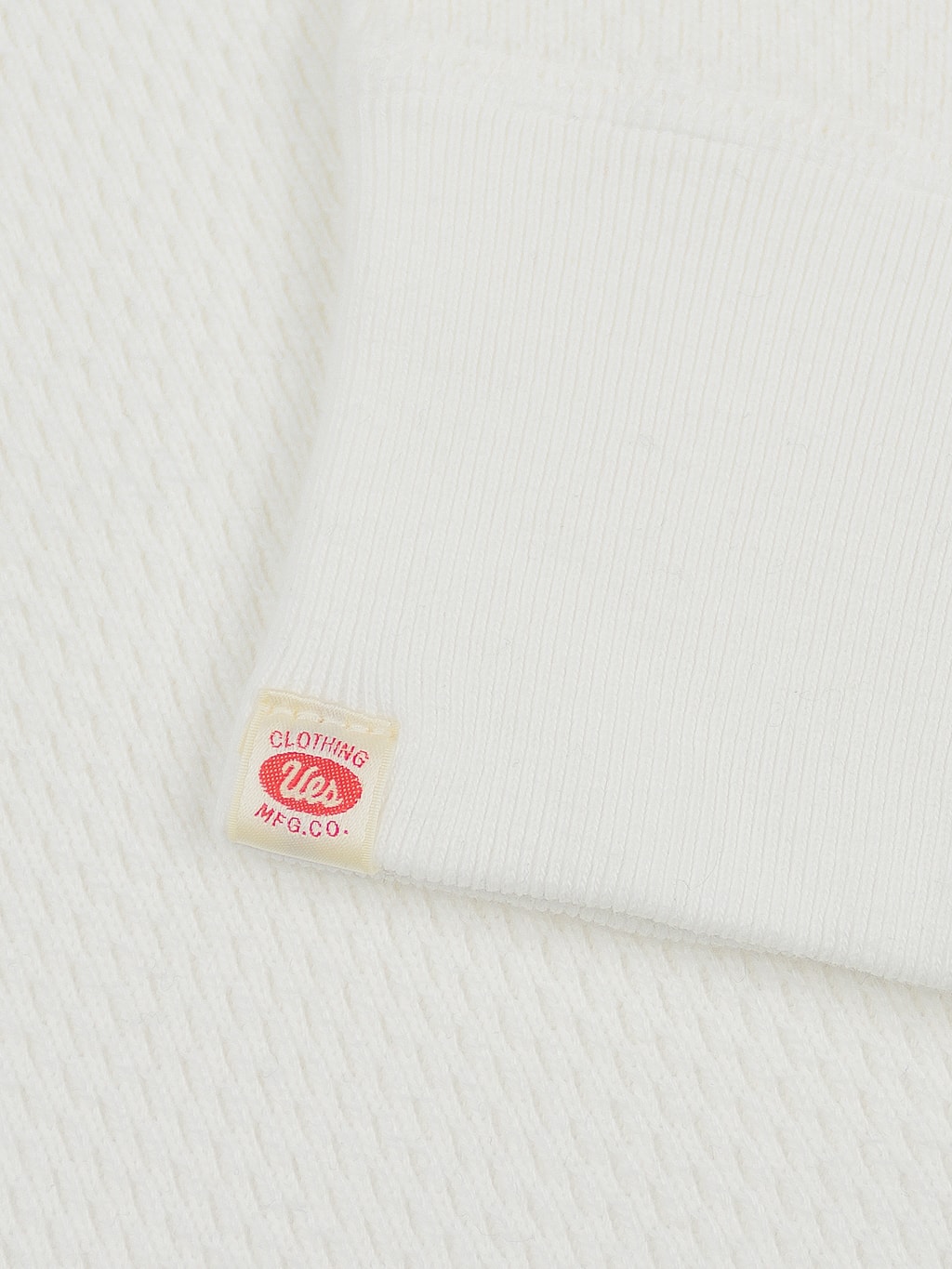 UES Thermal Big Waffle Tshirt white brand details