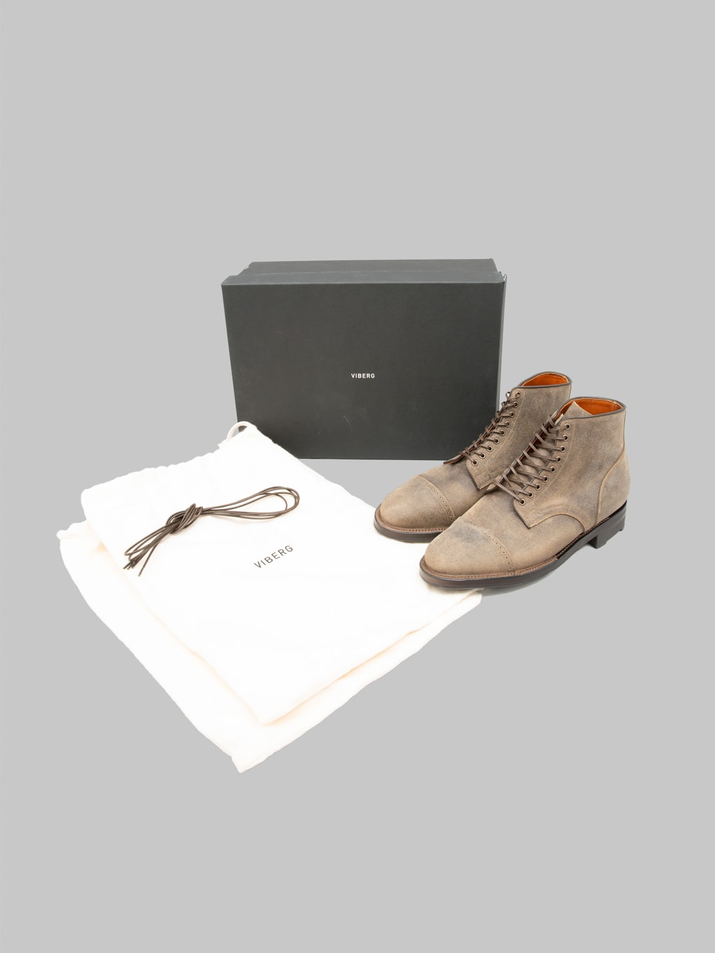 Viberg Service Boot 2030 BCT Tobacco Waxy Commande packaging