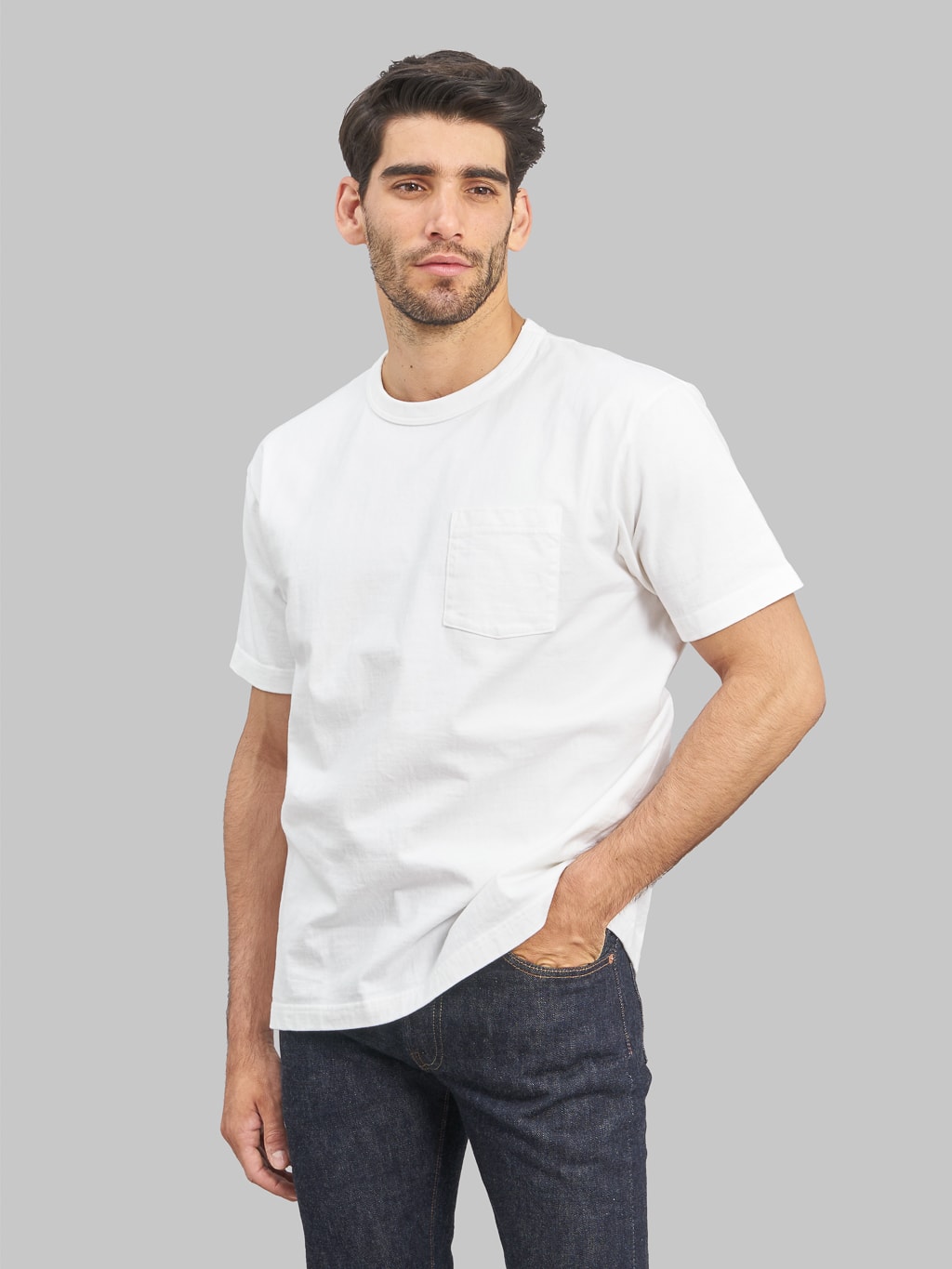 whitesville heavyweight pocket tshirt white styled