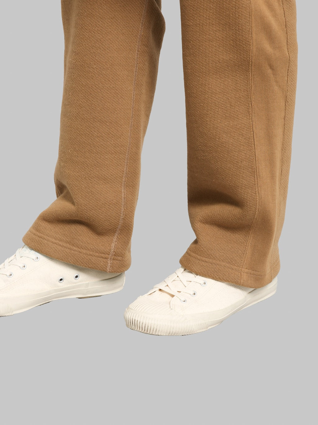 Wonder Looper 876gsm Double Heavyweight French Terry Sweatpants Dune