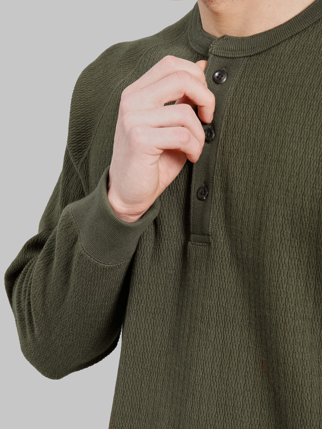 Wonder Looper Cashmere Blend Honeycomb Henley Khaki