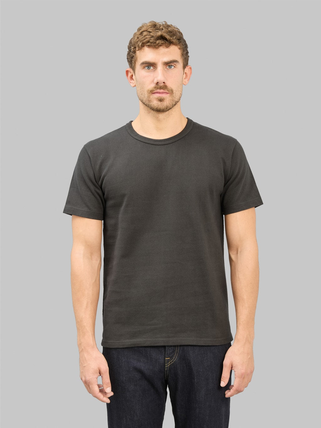 Wonder Looper Double Heavyweight Crewneck T-Shirt Sumi front fit