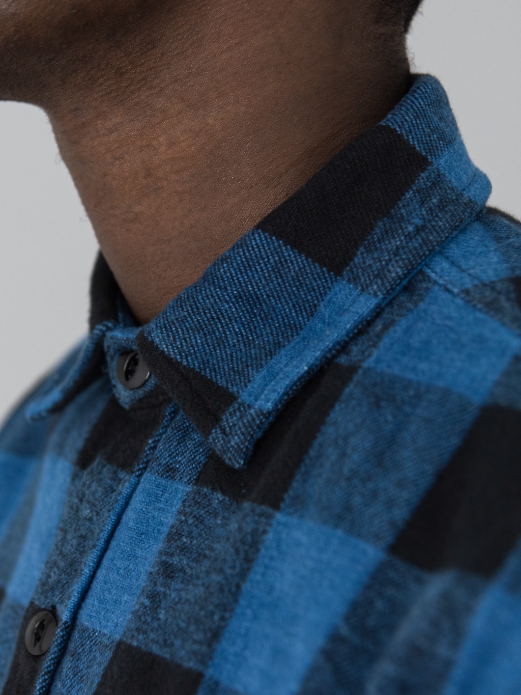 3sixteen Crosscut Flannel Indigo Buffalo Plaid collar closeup