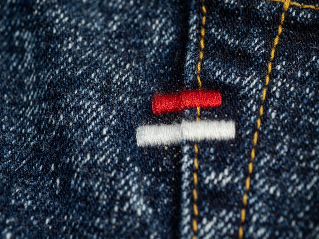 Tanuki Natural Acid Wash High Tapered Jeans Embroided Logo