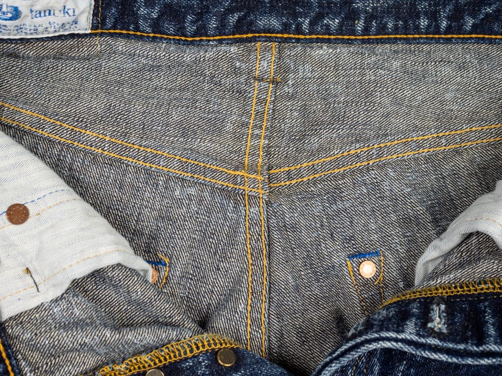 Tanuki Natural Acid Wash High Tapered Jeans Interior