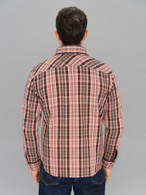 UES Heavy selvedge Flannel Shirt pink model back fit