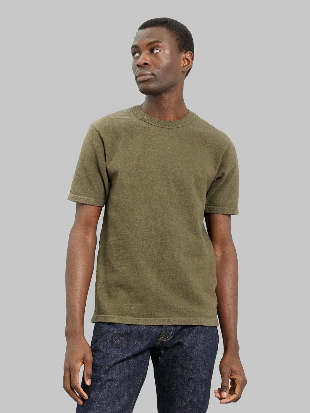 UES No 8 Slub Nep Short Sleeve Tshirt Olive look