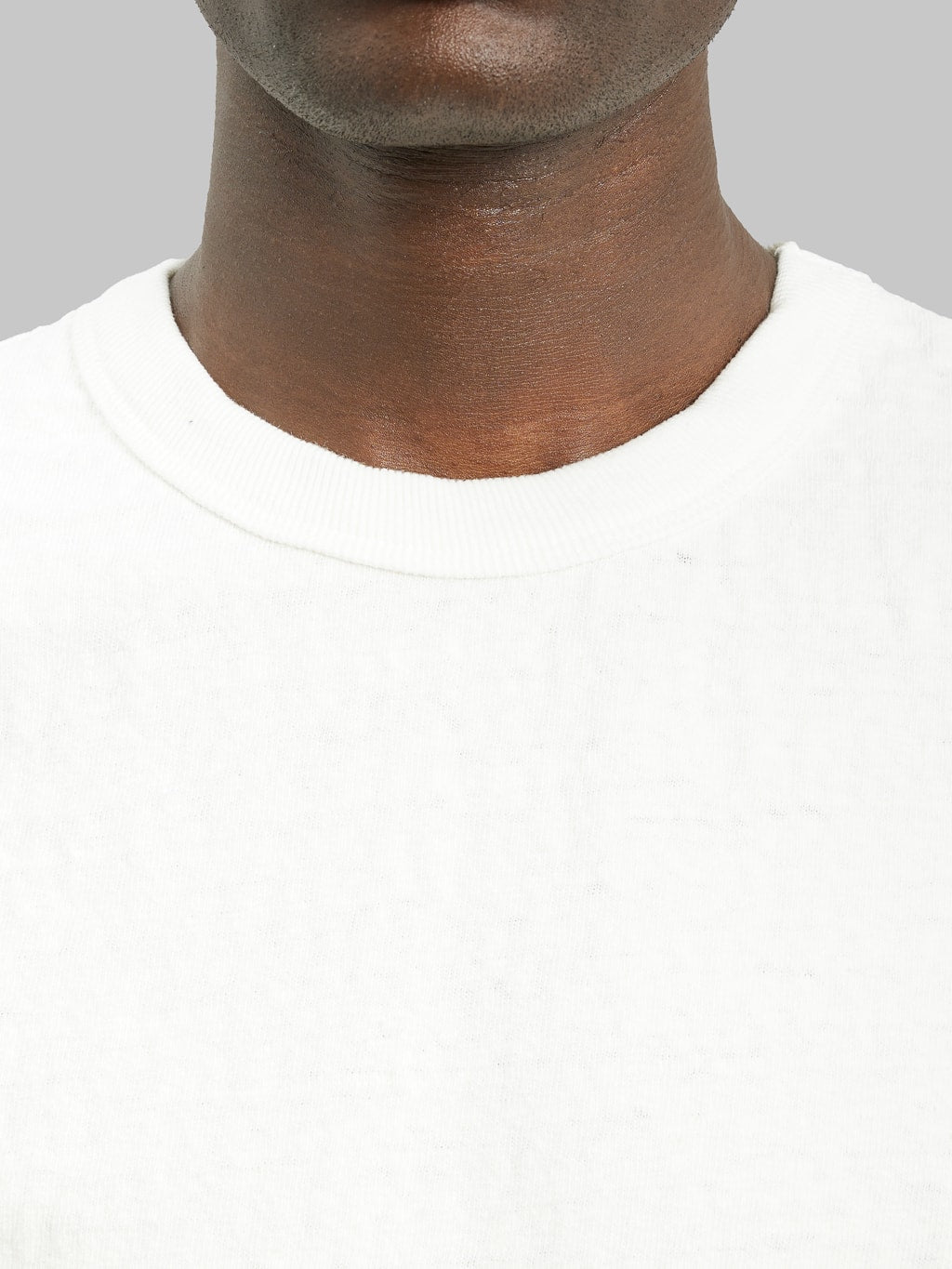 UES No 8 Slub Nep Short Sleeve Tshirt White 100 cotton