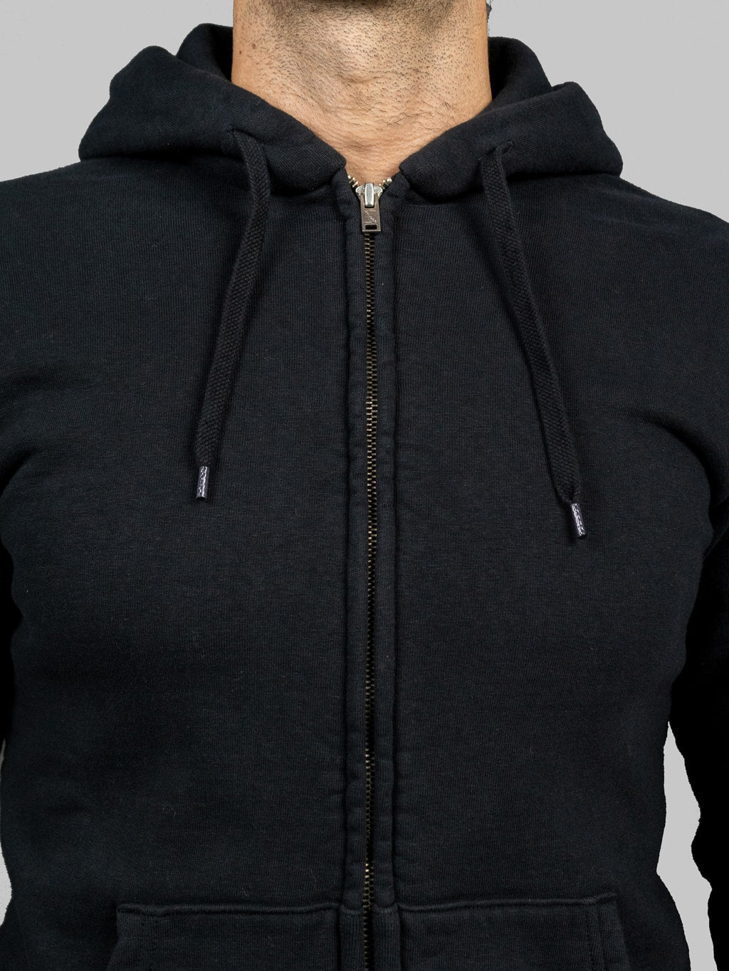UES hoodie Zip Parka black chest details