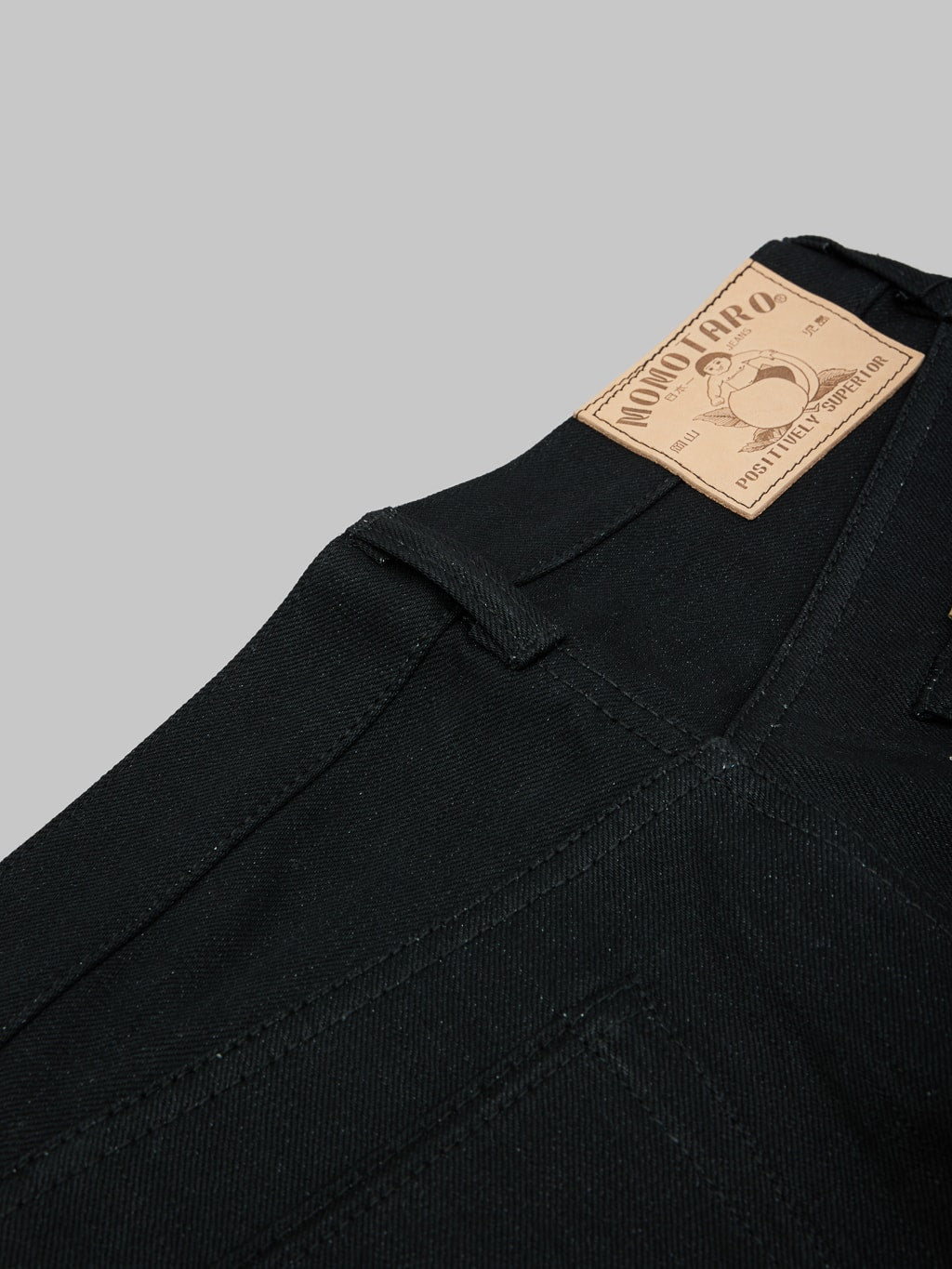 momotaro 0405b selvedge black denim high tapered jeans belt loop