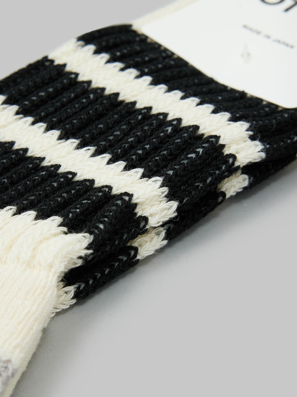 rototo oldschool crew socks black soft texture