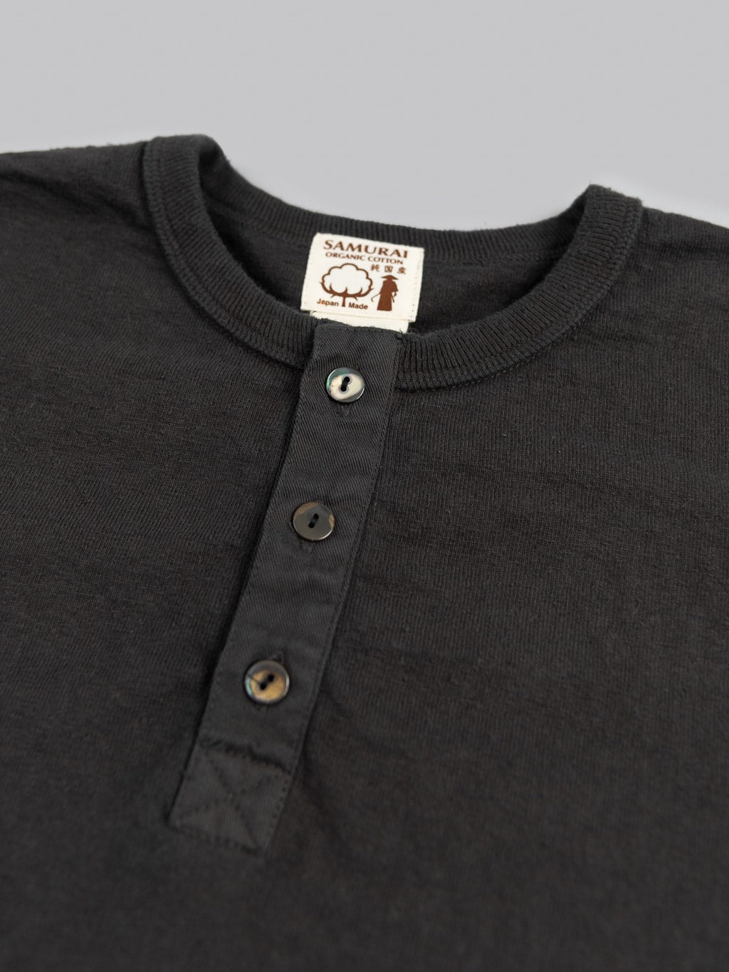 samurai jeans japanese cotton slub tshirt henley kuromame collar buttons