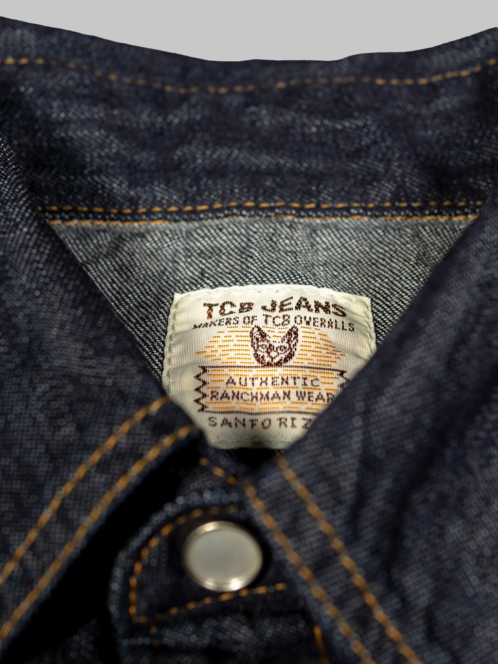 tcb jeans ranchman selvedge denim shirt collar closeup