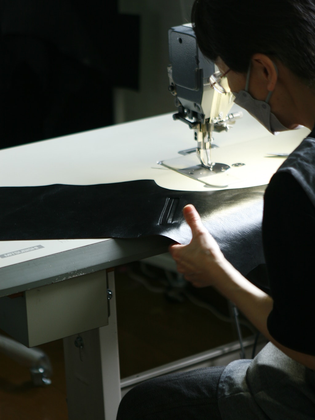 shinki hikaky tannery leather sewing
