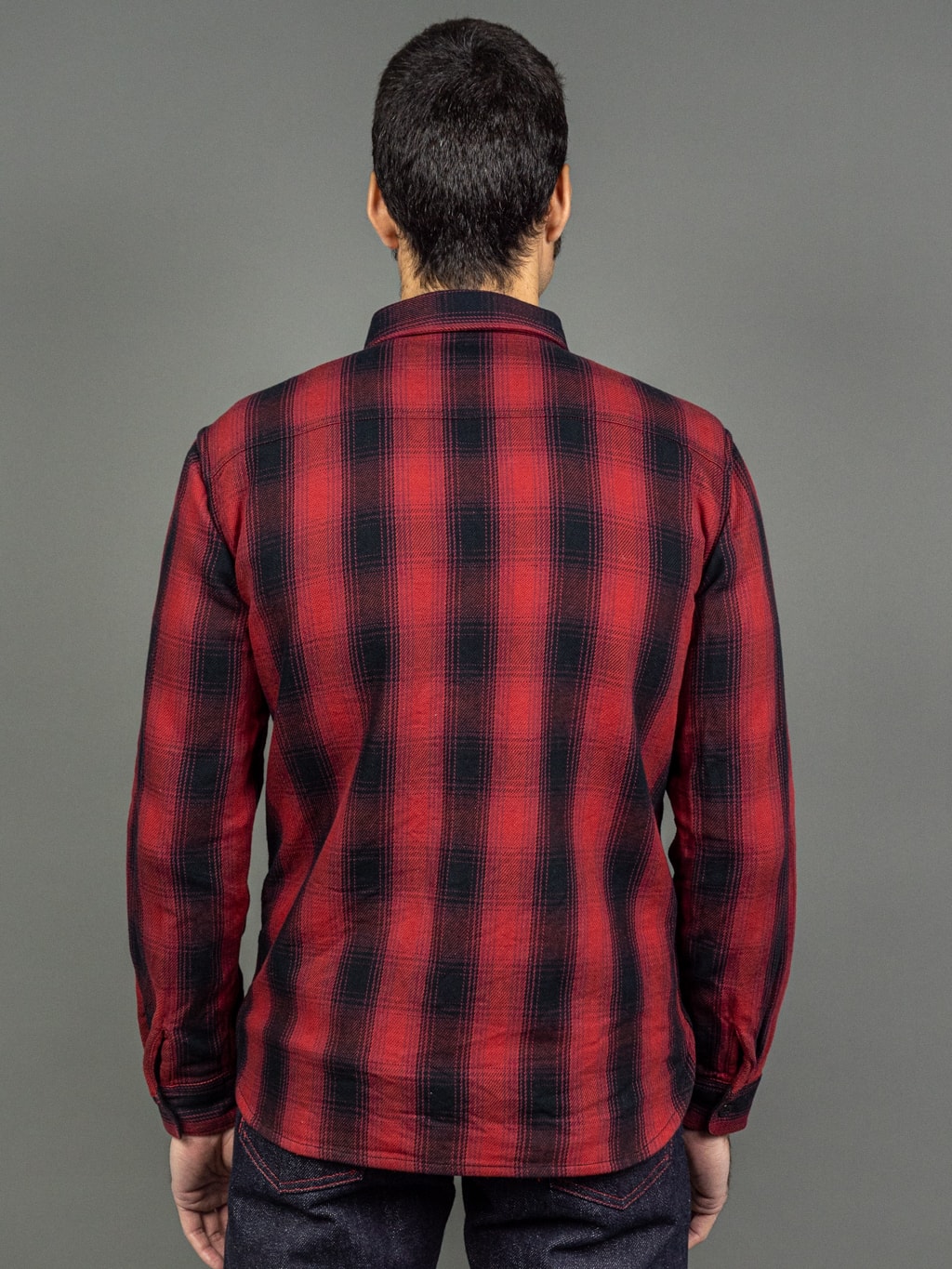 The flat head flannel shirt red work model back fit