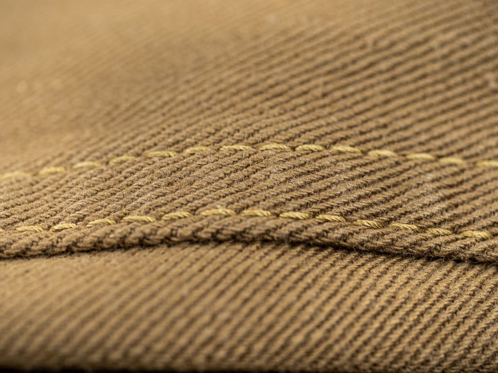 UES Regular Chino Olive-Brown Inseam Stitching