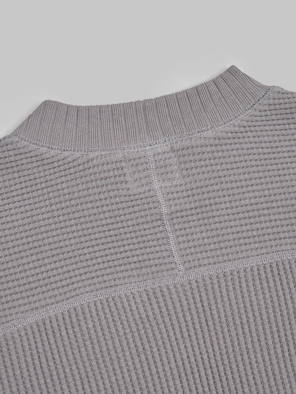 Jackman Waffle Midneck Sweater Iron Grey back panel fabric 