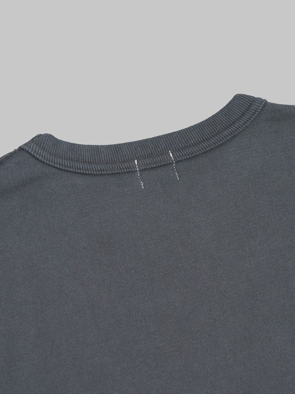 Loop Weft Vintage Pinborder Knit Crewneck Sweatshirt Antique Black cotton