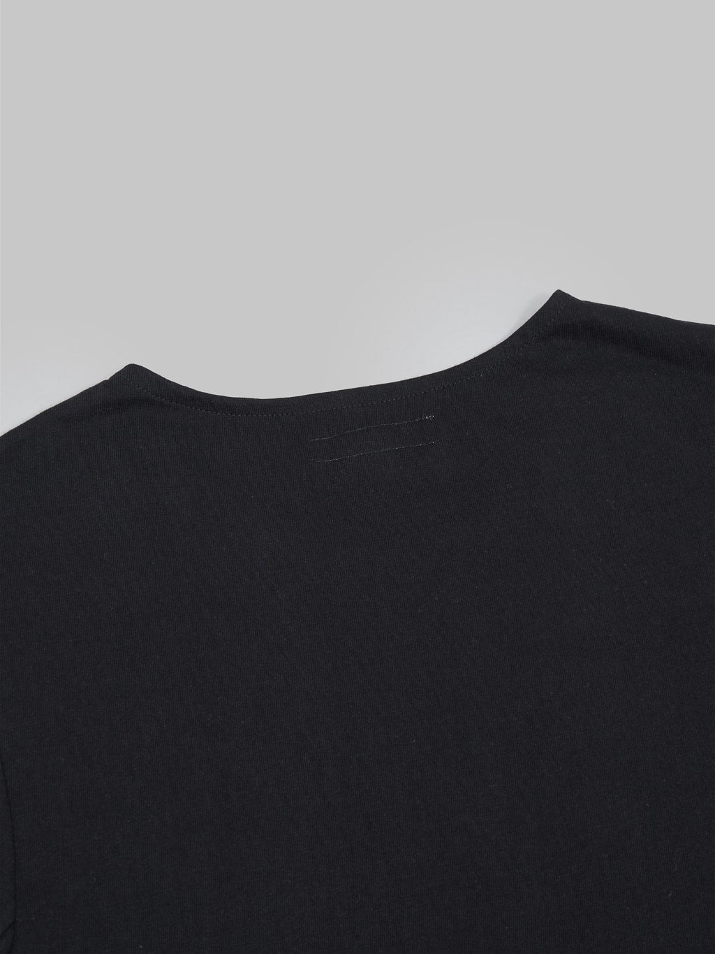 Merz b Schwanen 114 Loopwheeled TShirt black classic fit  fabric
