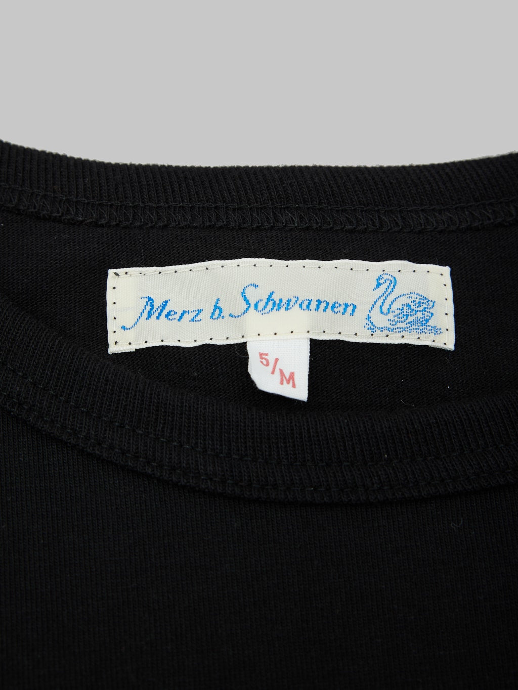 Merz b Schwanen 1950s Loopwheeled Classic TShirt Black size label