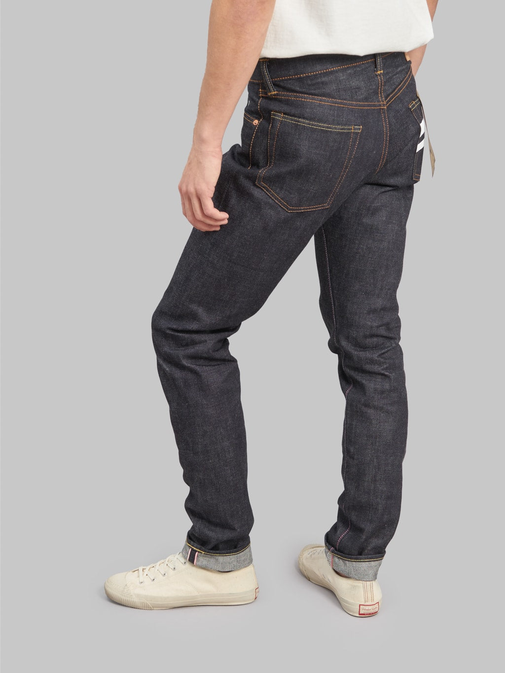 Momotaro 0405 SP Going To Battle High Tapered selvedge Jeans fitting