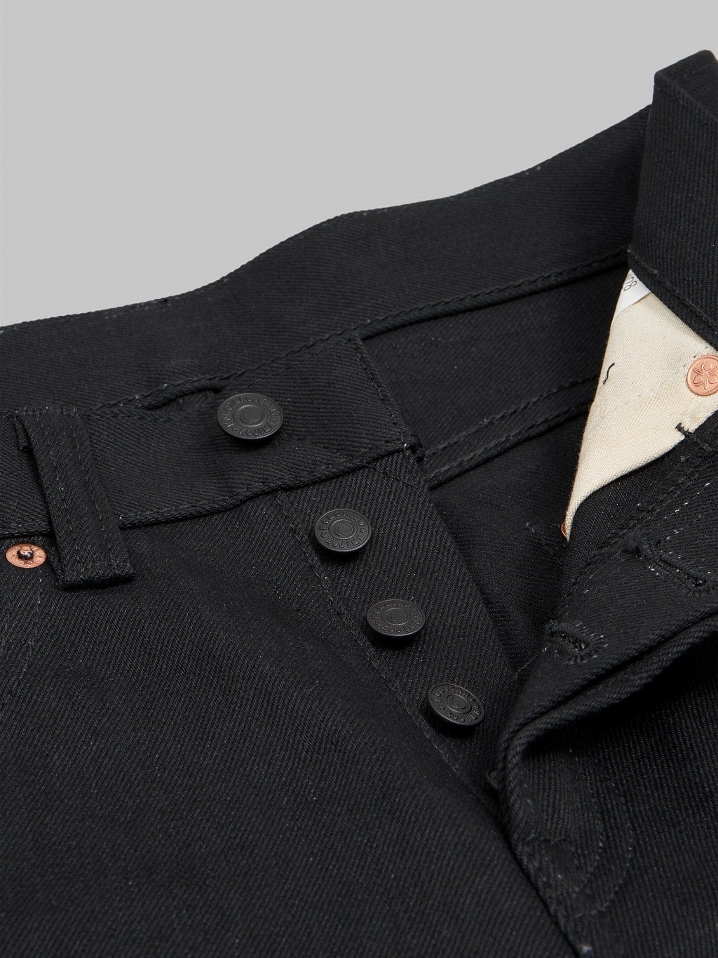 Momotaro 0605 B Black x Black Natural Tapered Jeans buttons