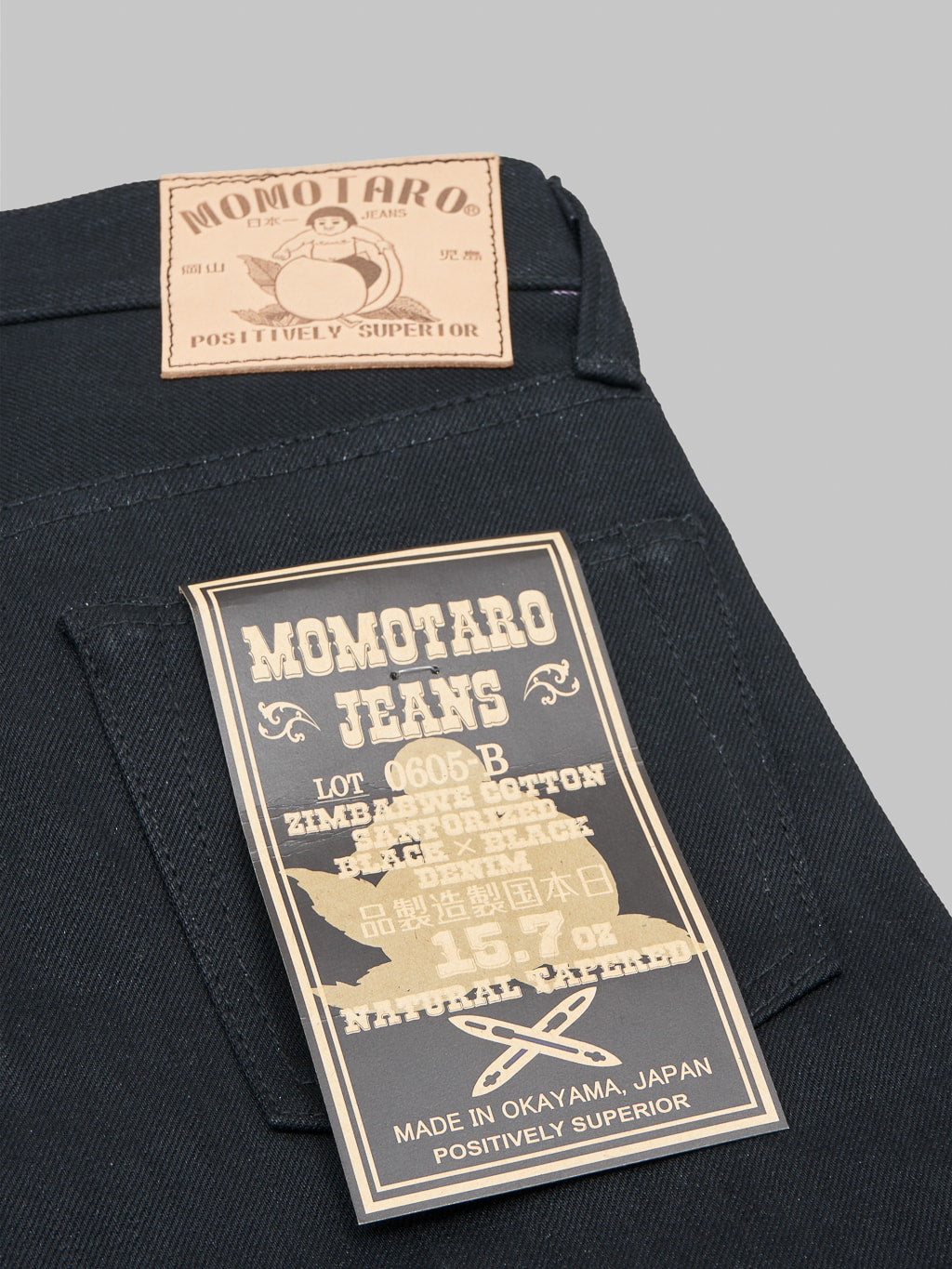 Momotaro 0605 B Black x Black Natural Tapered Jeans  pocket flasher