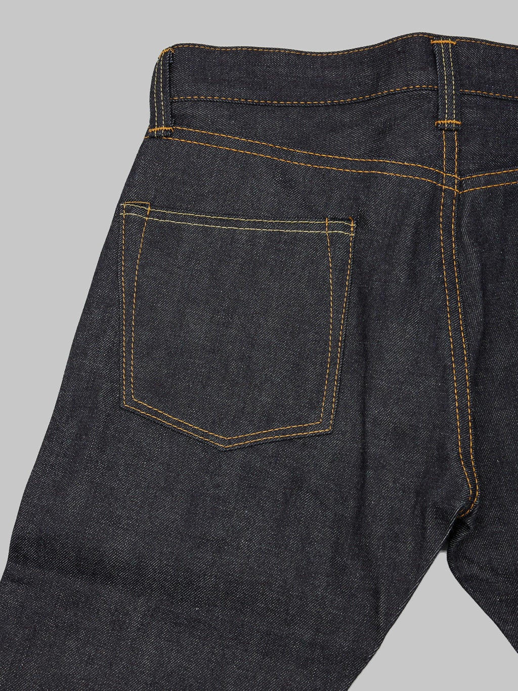 Momotaro 0605V Natural Tapered Jeans pocket stitching
